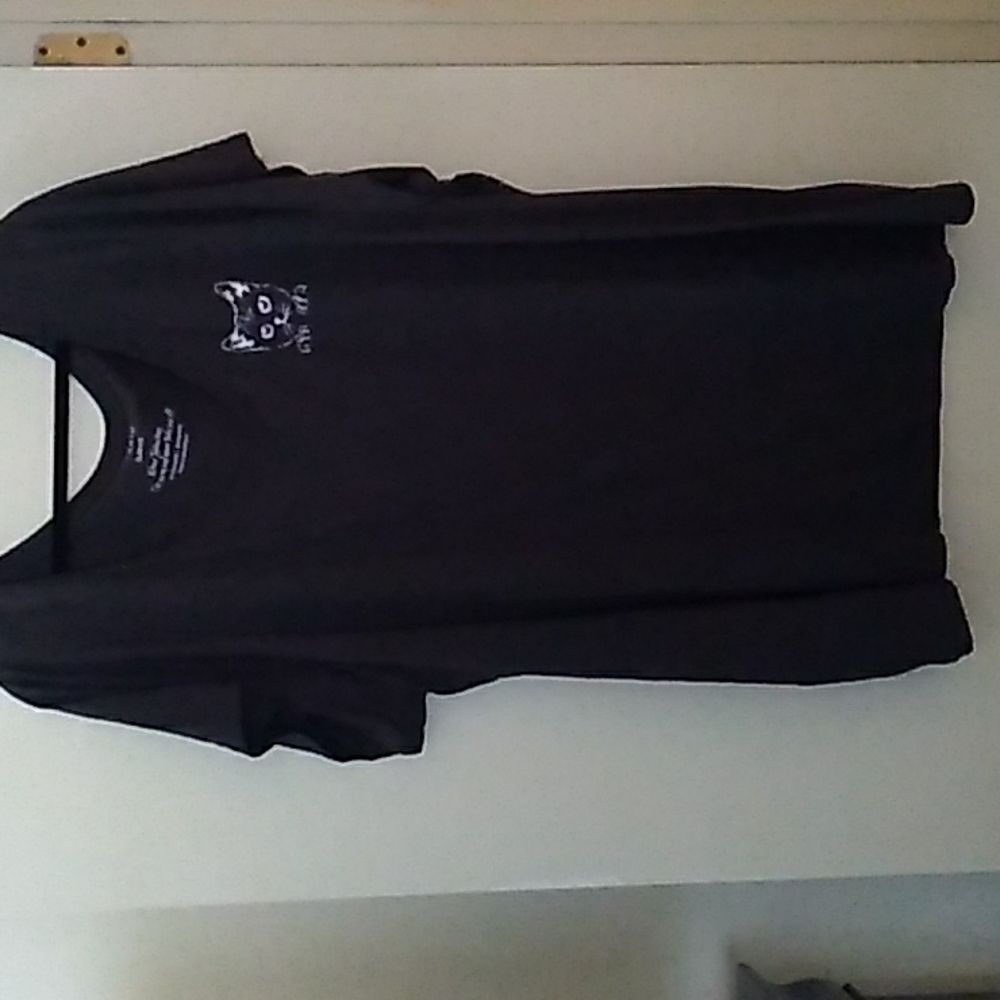 Torrid plus cat slim fit tee size 6